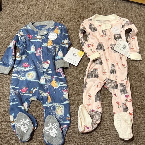 NWT Burt's Bees Baby Pajamas - Picture 1 of 3
